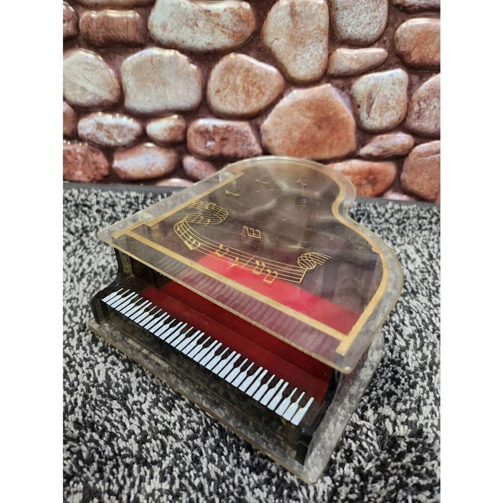 Vintage Grand Piano Music Box ~ Sankyo Japan ~ Plays Music